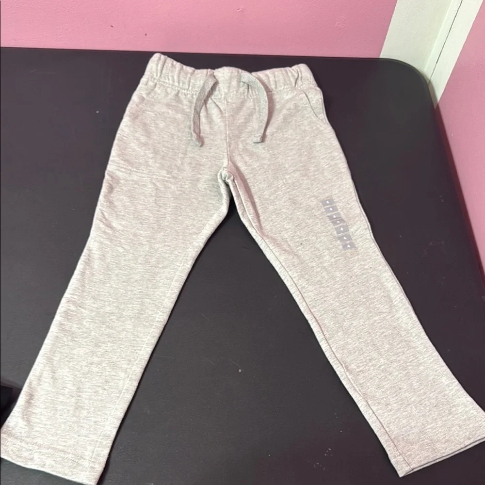OshKosh B'gosh Gray Joggers girl 4